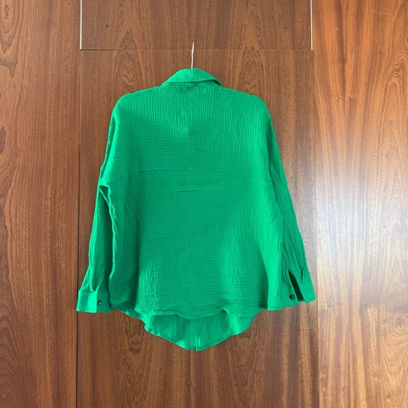 Lacoste Women’s Button down Green - Picture 3 of 6